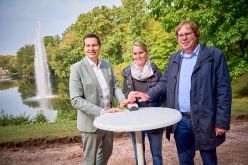  Fontäne Stadtpark  Foto DYenmez