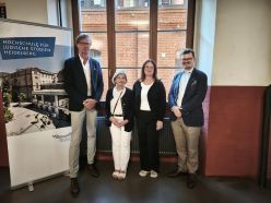 Rektor Dr. Andreas Brämer, Eva Szepesi, Anita Schwarz, David Lüllemann  Quelle: HfJS Heidelberg