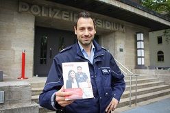 POK Stephan Hornberger hat Stammzellen gespendet. (Foto: Polizeipräsidium Bochum)