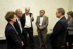 Diskutierten gemeinsam das Thema MZEB: (v.l.) Dr. Gisela Goedicke-Padligur, Dr. Peter Engel, Prof. Dr. Andreas Schulte, San.Rat Dr. Michael Rumpf, Dr. Christian Junge und Dr. Anne Bredel-Geissler  DGZMK/Michelle Spillner
