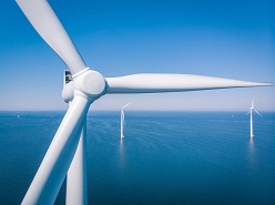 Windräder werden immer höher und stärker.  Fokkebok  Bild: IStock-Fokkebok