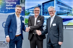 Stabübergabe: Mesut Cetin, Thomas Gries, Stefan Schlichter (von links nach rechts)  Blendedtones