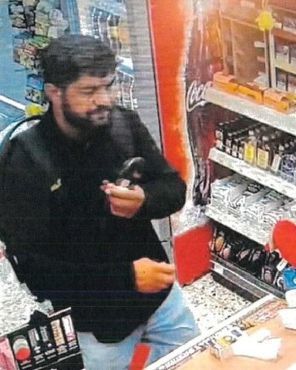 Wer kann Angaben zur abgebildeten Person machen?