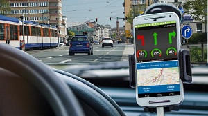 Ampelphasen‐Assistenten wie der [ui!] ECOMAT“ liefert Fahrern Empfehlungen für die beste Geschwindigkeit  [ui!] Urban institute