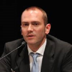Flugverkehrs-Experte Markus Tressel