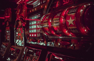 Legales Online Casino Symbolbild von Carl Raw unsplash