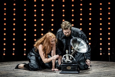 Macbeth Luzerner Theater_Hrólfur Saemundsson Susanne Elmark Foto Ingo Hoehn