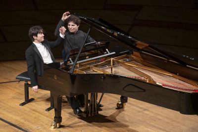 Hadelich und Cho Konzertfoto von Priska Ketterer Lucerne Festival