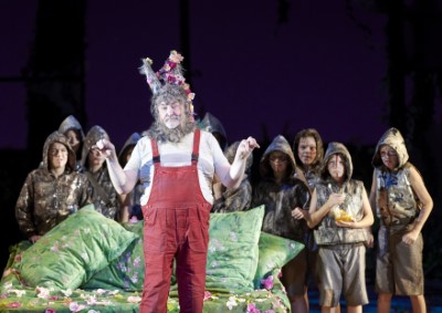 Peter Rose als Bottom Zettel Kinder der Opernschule der Wiener Staatsoper Foto Michael Pöhn Wiener Staatsoper