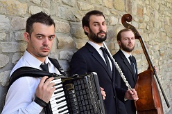 West Sound Story Mai - Trio Nerses