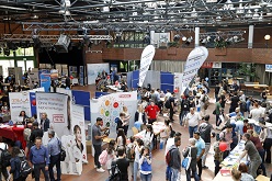 Es herrschte großer Andrang auf der Messe Foto Gaye Suse Kromer, Dortmund-Agentur