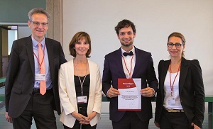 Preisverleihung, 15. HepNet Symp. (v. l. n. r.): Prof. Dr. C. Trautwein für das Gutachterkomitee, Prof. Dr. E. Roeb, Vorsitzende des Stiftungskuratoriums, Dr. Dr. P. Dietrich, N. Danne, Norgine GmbH Deutsche Leberstiftung