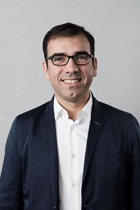 TU-Professor Nima Shokri erstellte erstmals eine Vorhersage über die Zukunft der Bodenversalzung auf globaler Ebene bis zum Jahr 2100 unter verschiedenen Klimaszenarien.  Eva Häberle / TU Hamburg