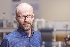 Prof. Dr.-Ing. Hermann Koch-Gröber, Professor im Studiengang Automotive Systems Engineering.  HHN