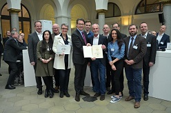 Ostfalia Hochschule erhält Stiftungsprofessur Radverkehr von Bundesminister Andreas Scheuer  BMVI
