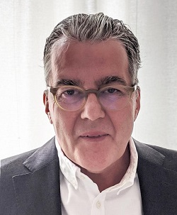 Prof. Thomas Busse, Direktor des Zentrums für Gesundheitswirtschaft und -recht (ZGWR) der Frankfurt University of Applied Sciences