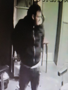 Wer kennt diesen Gaststätteneinbrecher?