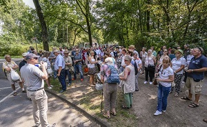 OB Sören Link begrüßt die Bürger (Fotocredits: Uwe Köppen/Stadt Duisburg)