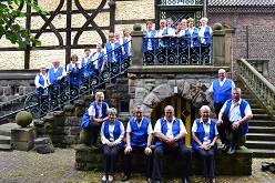 „Gitarrenchor Alt und Jung – gemeinsam unterwegs“