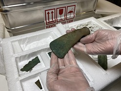 Knaufhammeraxt aus dem Lüstringer Kupferfund  Landesmuseum Natur und Mensch Oldenburg