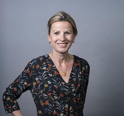 Dr. Isabella Niklas  Nele Martensen