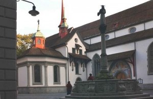 Die Kirche Santa Maria zu Franziskanern Die Kirche Santa Maria zu Franziskanern