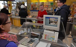 Zum Beispiel Sicherheit durch den Totwinkelassistenten