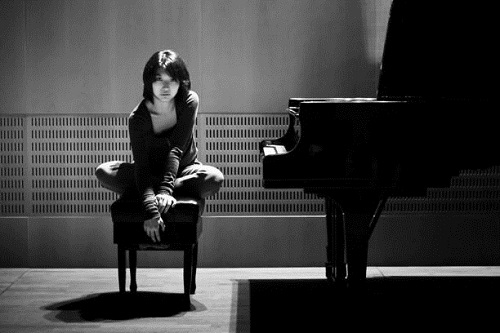 Claire Huangci Solistin am Klavier Fozo Mateusz Zahora
