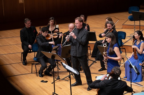 Die beiden Solisten, Matthias Schorn und Sophie Dervaux der Wiener Philharmoniker