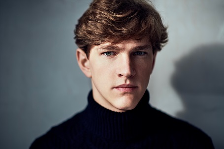 Jan Lisiecki Solist am Piano