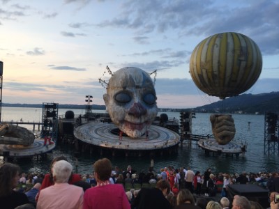 Seebühne Bregenz Szenenbild des Rigoletto