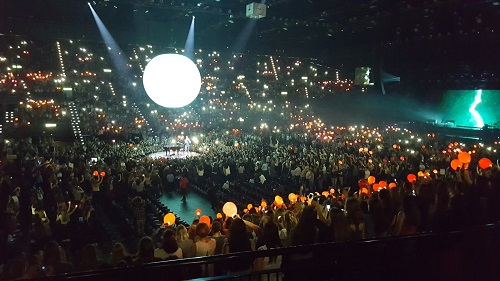 Shawn Mendes im  Hallenstadion Foto Dominik Meier