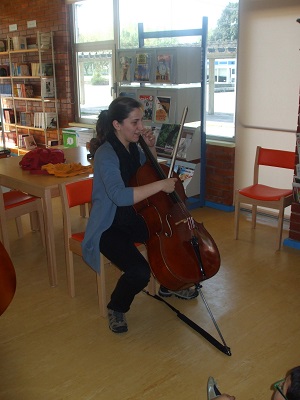 Ângela Carneiro Violoncello