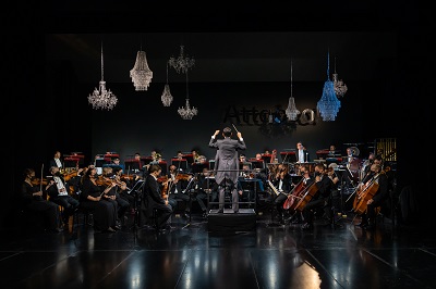 Jesse Wong mit dem Luzerner Sinfonieorchester Foto Ingo Hoehn