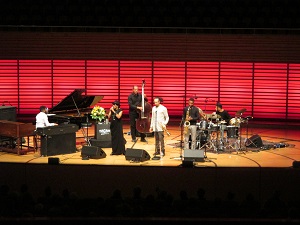 Dee Dee Bridgewater mit Band im KKL