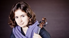 Solistin Violine  Patricia Kopatchinskaja