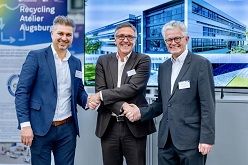 Stabübergabe: Mesut Cetin, Thomas Gries, Stefan Schlichter (von links nach rechts)  Blendedtones