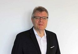 Prof. Dr. Karl-Georg Steffens  SRH