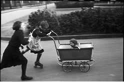 Josef Viegener  Spielende Kinder, um 1950  © LWL Medienzentrum für Westfalen