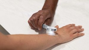 Das Impf-Instrument der Zukunft  Julia Berg / Paul Ullrich