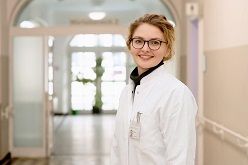 Dr. Sabine Schlüssel erhält den Bethesda-Forschungspreis des Wissenschaft  Foto: Klinikum der Universität München