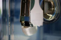 Durch die Linse: das Karussell der Sinne lädt zur Interaktion ein  Fraunhofer IWU