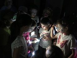 Taschenlampenführung Foto Katrin Pinetzki  Stadt Dortmund