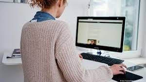 Stellensuche bei Onlinebörsen Sxmbolbild