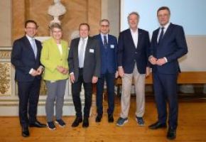 Ein Jahrhundert für die Wissenschaft - Das MPI-DS feiert am 16.07. sein 100-jähriges Bestehen