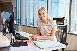 Kostenlos und unverbindlich prüfen die Mitarbeiter der APOLLON Hochschule die Anrechenbarkeit bestimmter Vorleistungen auf ein Studium.  © monkeybusinessimages/thinkstockphotos.de