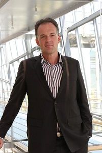 Prof. Dr. Dirk Hecht  THI