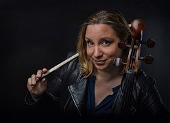 Katrin Geelvink Träum weiter Foto Markus van Offen