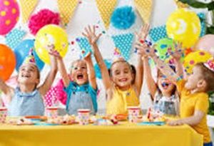 Kindergeburtstag Symbolbild