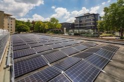 Kollektorfeld auf der Tiefgarage